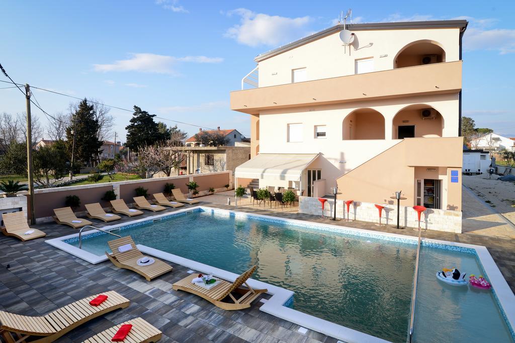 Apartments Julijana Privlaka  Dış mekan fotoğraf