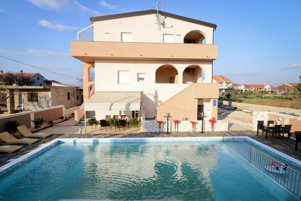 Apartments Julijana Privlaka  Dış mekan fotoğraf