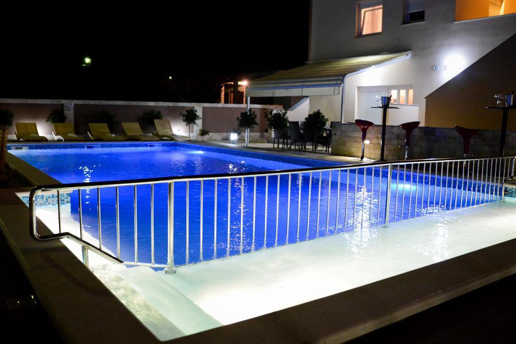 Apartments Julijana Privlaka  Dış mekan fotoğraf