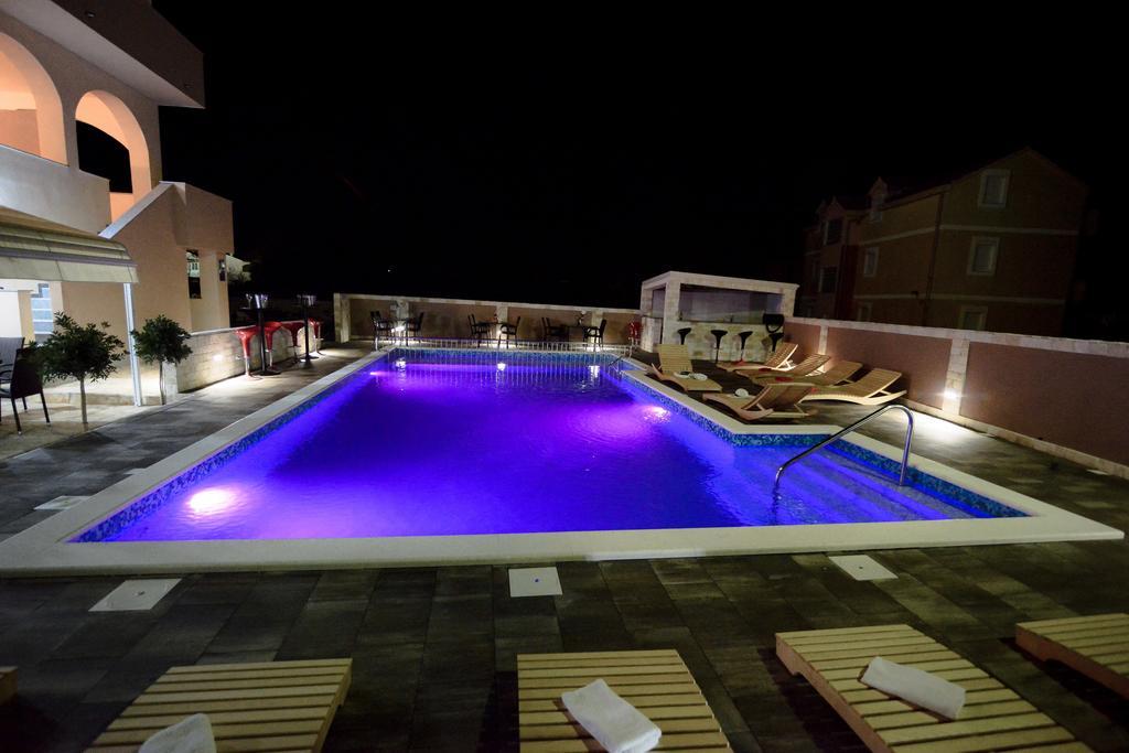 Apartments Julijana Privlaka  Dış mekan fotoğraf