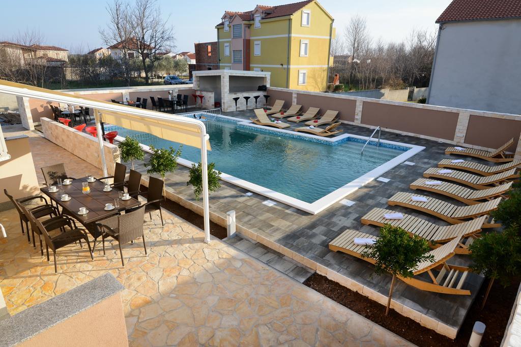 Apartments Julijana Privlaka  Dış mekan fotoğraf