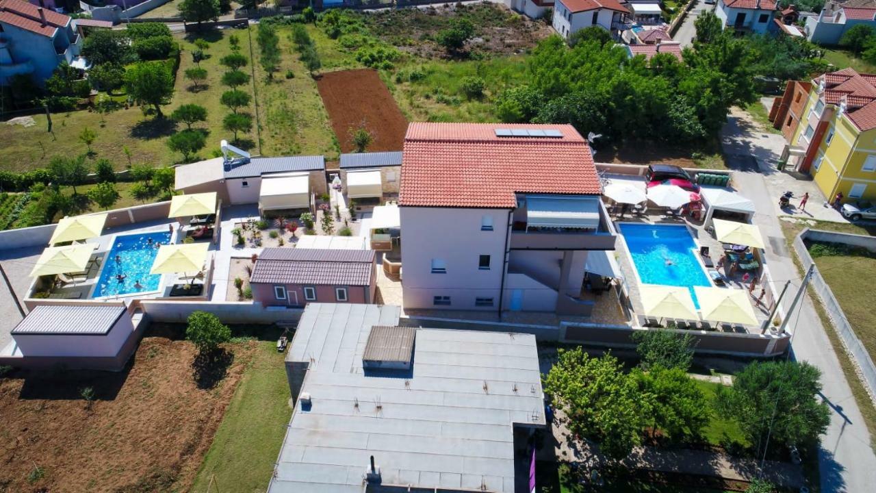 Apartments Julijana Privlaka  Dış mekan fotoğraf