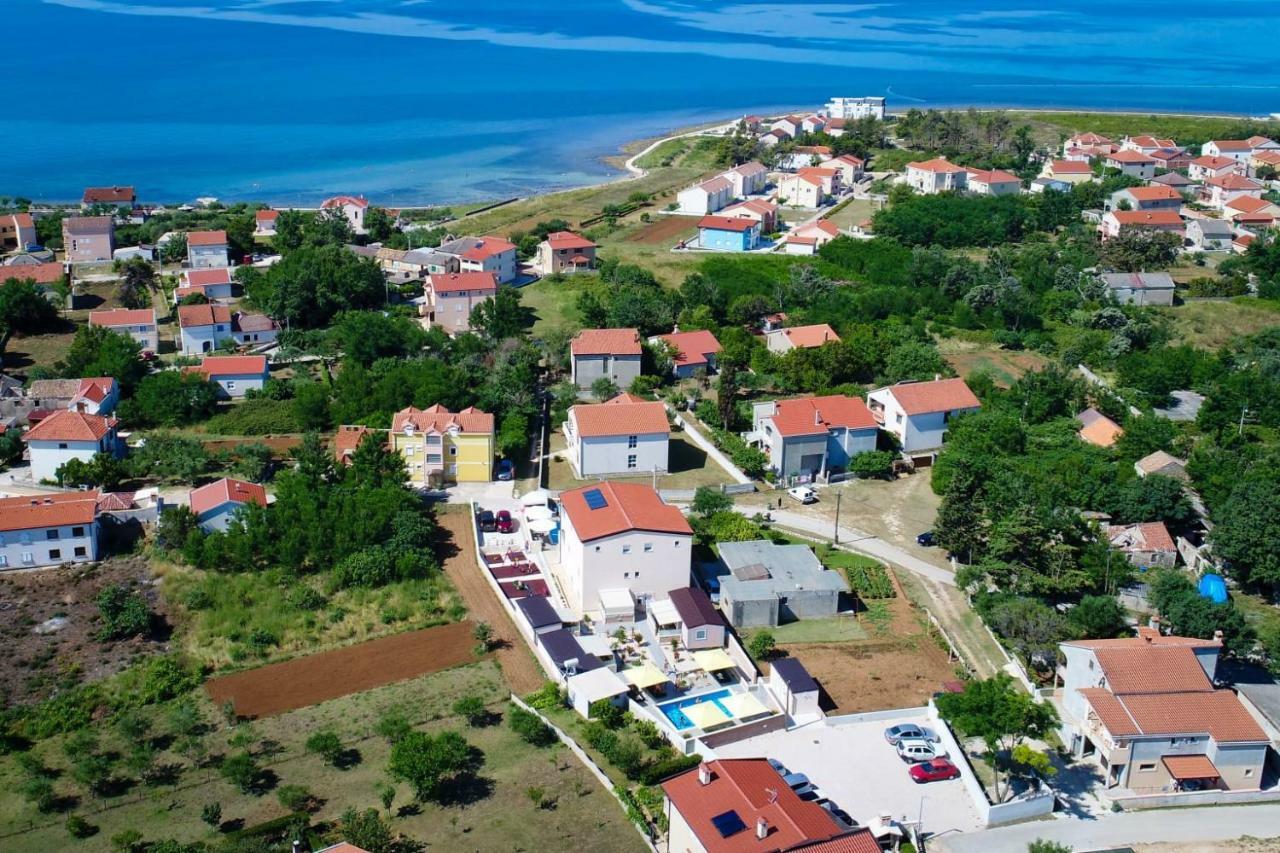 Apartments Julijana Privlaka  Dış mekan fotoğraf