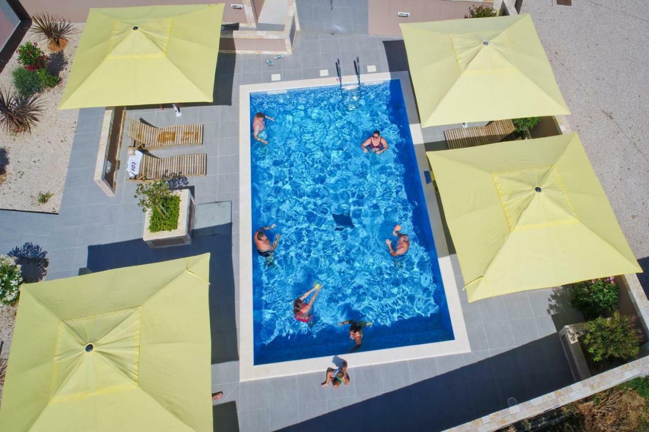 Apartments Julijana Privlaka  Dış mekan fotoğraf